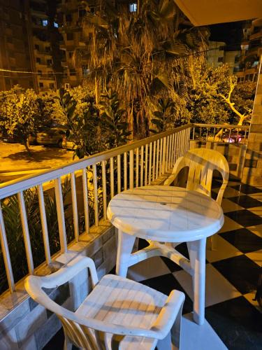 Bab Sharqi Apartment | شقه للايجار مفروش بالاسكندريه تاني صف من الكورنيش