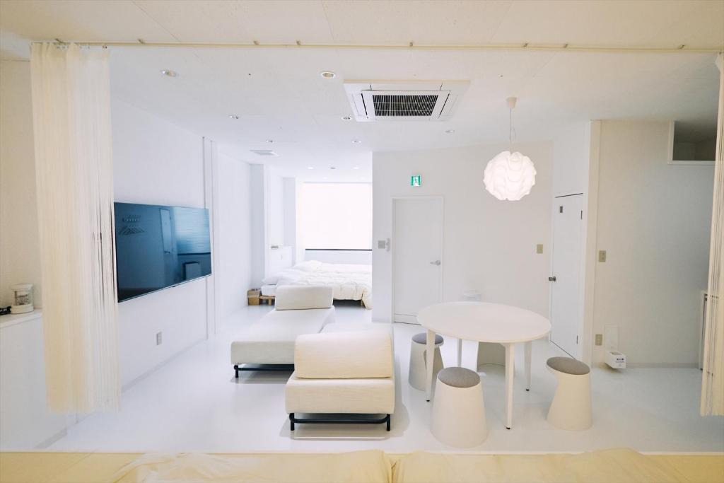 Ryuga Onsen Apartment | 「まちのアトリエ」STAY UWU 004
