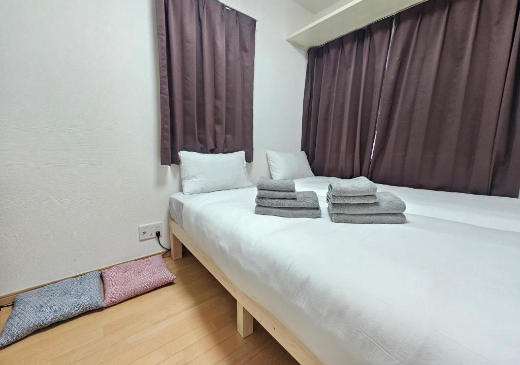 Shinjuku Apartment | グレイシャス東新宿 東新宿駅徒歩3分 新大久保駅徒歩7分 新宿駅徒歩15分 歌舞伎町すぐ近く 美味しい韓国料理屋多数あります