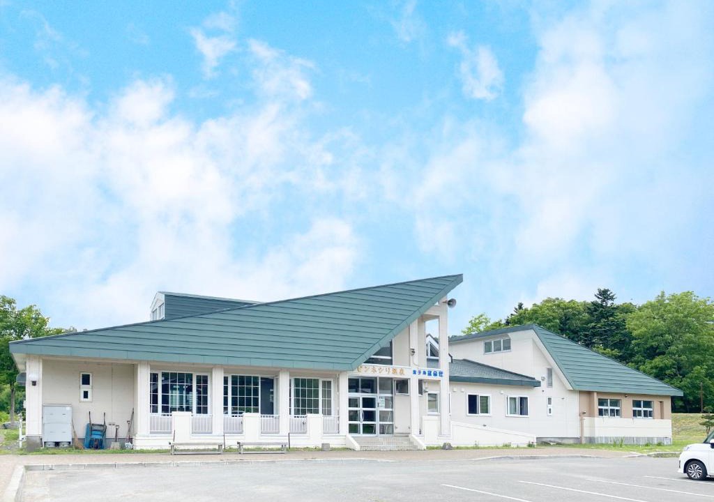 Nakatonbetsu Hostel | ピンネシリ温泉望岳荘