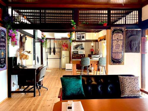 Nagano Villa | 一棟貸し切り バリの雰囲気を楽しめる古民家vintagehouse1925Bali
