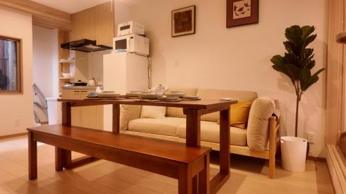 Tanimachi Apartment | 和居 夏羽 最寄駅から徒歩5分 大人数や家族で泊まれる一軒家