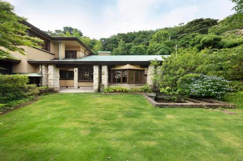 Hayama Cabin | 国登録有形文化財 葉山加地邸