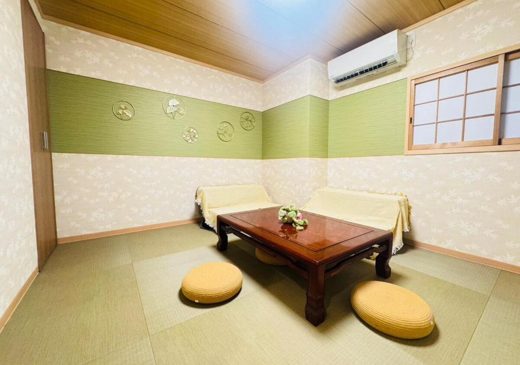 Shinsekai Ski Chalet | 大阪通天阁毗邻 机场直达 车站步行3分钟 民宿忆野