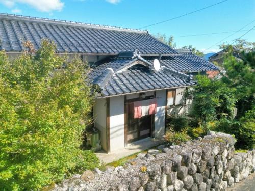 Otsu House | 安樂-yasurai-