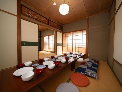 Meiro no Machi House | 小豆島宿いたち