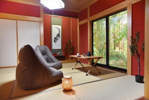 Katsuyama House | 山斎 ｰ勝山の一番北にある隠れ宿ｰ