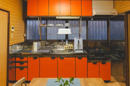 Nishi Ward House | 弁天島 tomariki