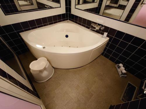 Sakae Hotel | 愛愛賓館 Adult Only