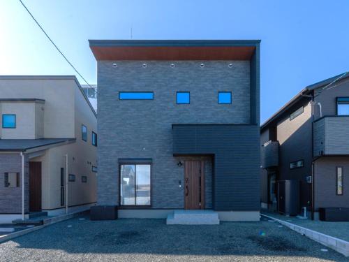 Karatsu Villa | 新築貸し切り宿 Karatsu House A