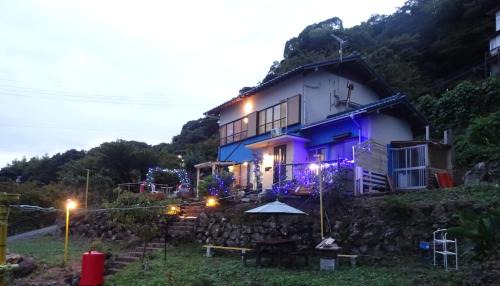Kawana Apartment | 旅ポストのの花