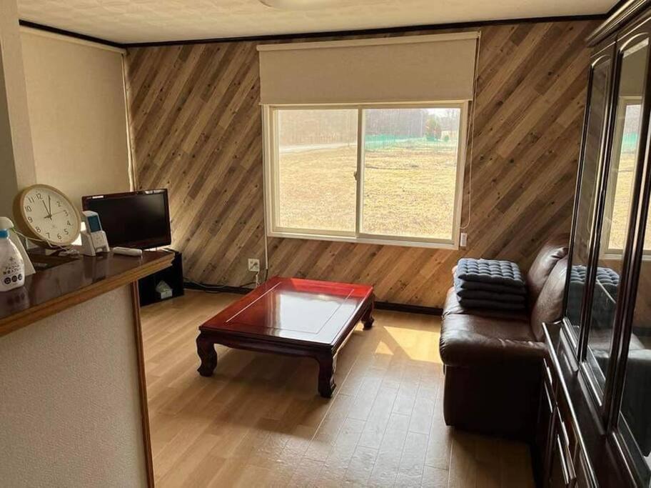 Shiraoi-cho House | 暮らすように過ごす温泉宿 白老大使館