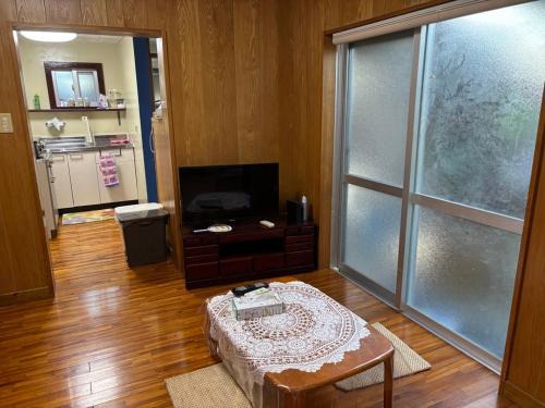 Kadekaru Apartment | 海の家
