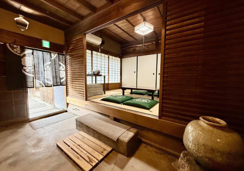 Gojo Villa | 滞在交流ラボ 標