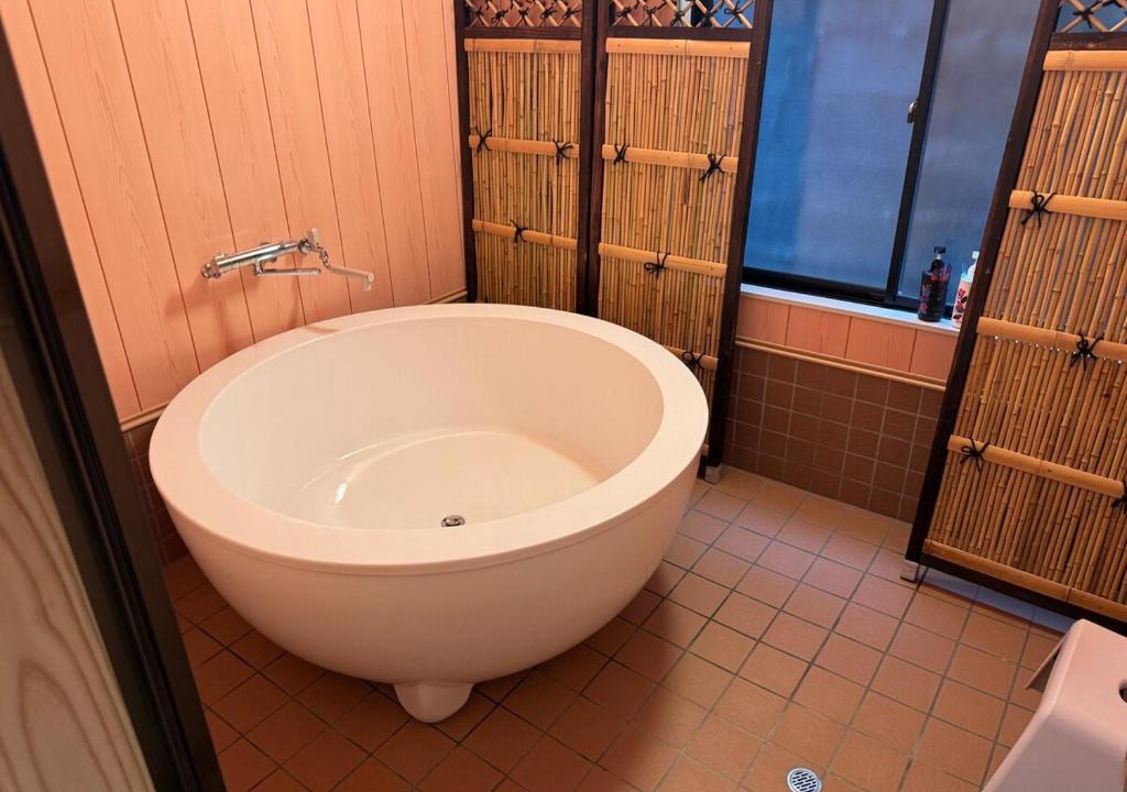 Ajiro Apartment | 熱海網代くす亭