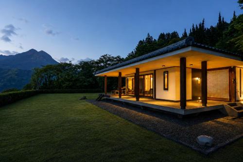 Yufuin Onsen Villa | 由布岳を望む芝庭と温泉の一棟貸しヴィラ Lento湯布院