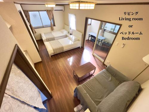 Nakano Apartment | 白鷺苑丨7時IN19時OUT # 西武新宿駅電車11分 # テラス # ベット可 # 新規 # 最大4名 # 専用バスキッチン # 7 00 IN19 00 OUT # 11 min train to Seibu Shinjuku # Terrace # Bed available # Newly renovated # Max 4 guests # Private bath kitchen