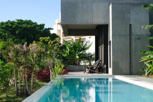 Okinawa Villa | 百momo
