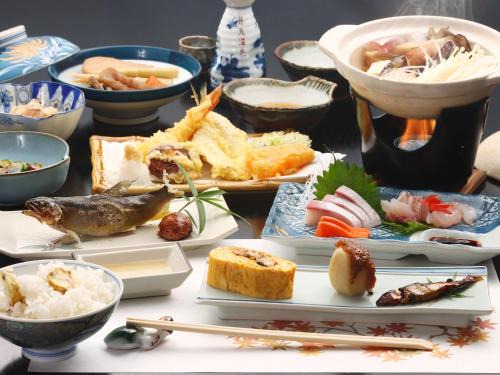 Tonami Hotel | 眺望の湯宿弁天