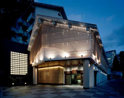 Awazumachi Hotel | 粟津温泉 旅亭懐石 のとや