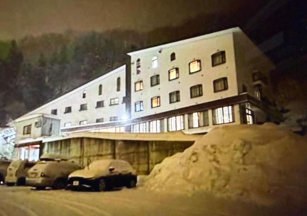 Yuzawa House | 苗場ロッヂ丘