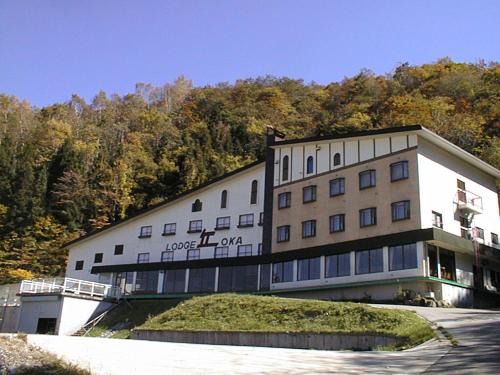 Yuzawa Hotel | 苗場ロッヂ丘