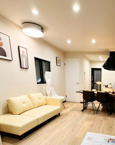 Minato House | 谷本の宿 USJへ4駅20分 海遊館近く 朝潮橋駅徒歩7分 5名宿泊可 WiFi完備