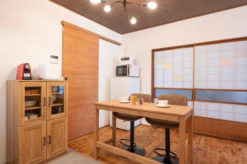 Kotsubo Apartment | 鎌倉逗子の丘の御伽噺の宿ことり庵