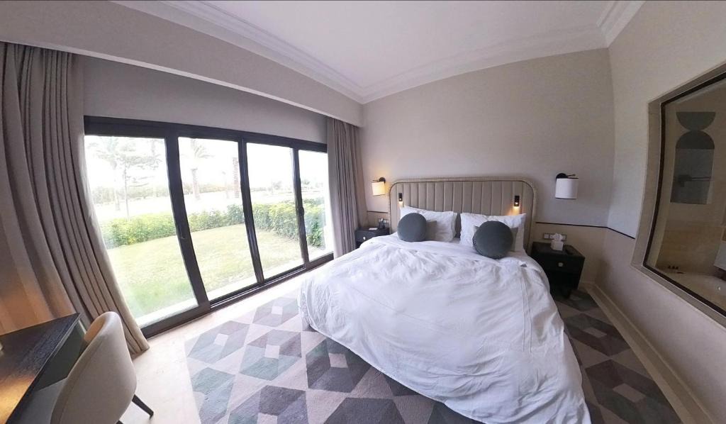 Sidi Abd El-Rahman Hotel | 1 Bedroom Suite @ The address Golf Marassi Resort
