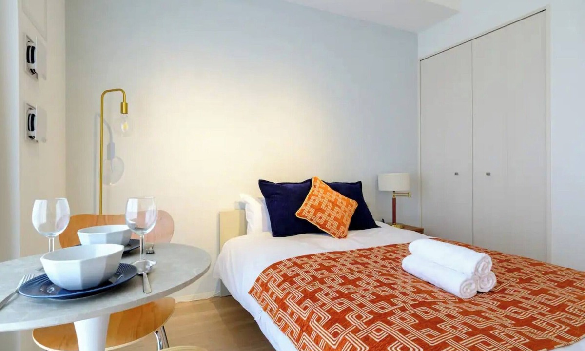 Tarumicho Apartment | 1002 New Open 2 stations 4 minutes from ShinO - 1002/Suita Ōsaka