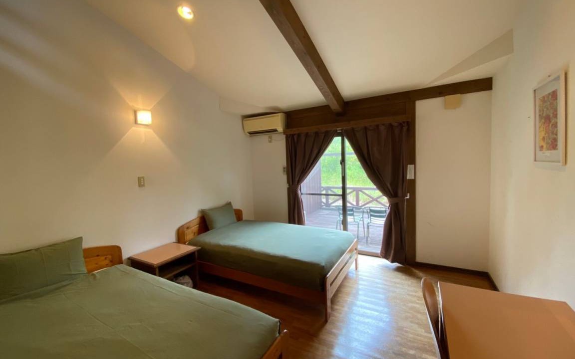 Taketomi-jima Taketomi-cho Cottage | 140 ft² Cottage