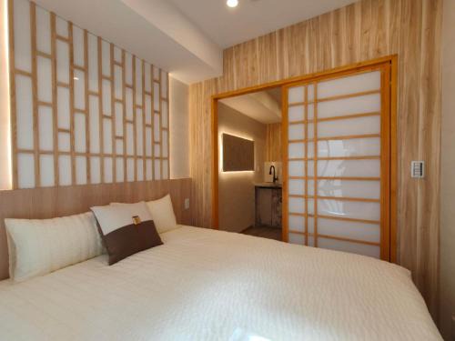 Takadanobaba Apartment | 307 东京新宿高田马场温馨两室民宿 Shinjuku T akadanobaba Cozy 2BR Apart ment 步行可达车站 山手线直达涩谷新宿池袋 适合家庭朋友情侣旅行长期入住 Quiet Family St ay in Tokyo