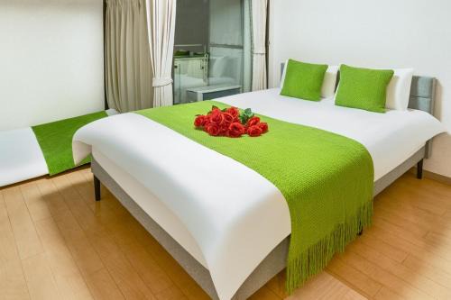 Honmachi Apartment | 406Room,With elevator, 700m 4 min walk from Nishi-Shinjuku 5-chome, direct access to Shinjuku, 28 sqm