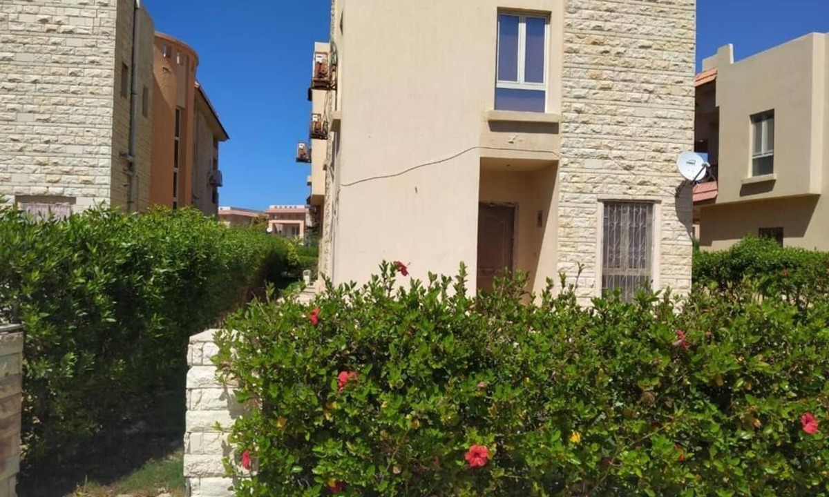 Alexandria - Mediterranean Coast Villa | 5 bed room villa private garden and pool, 2 min walk from beach