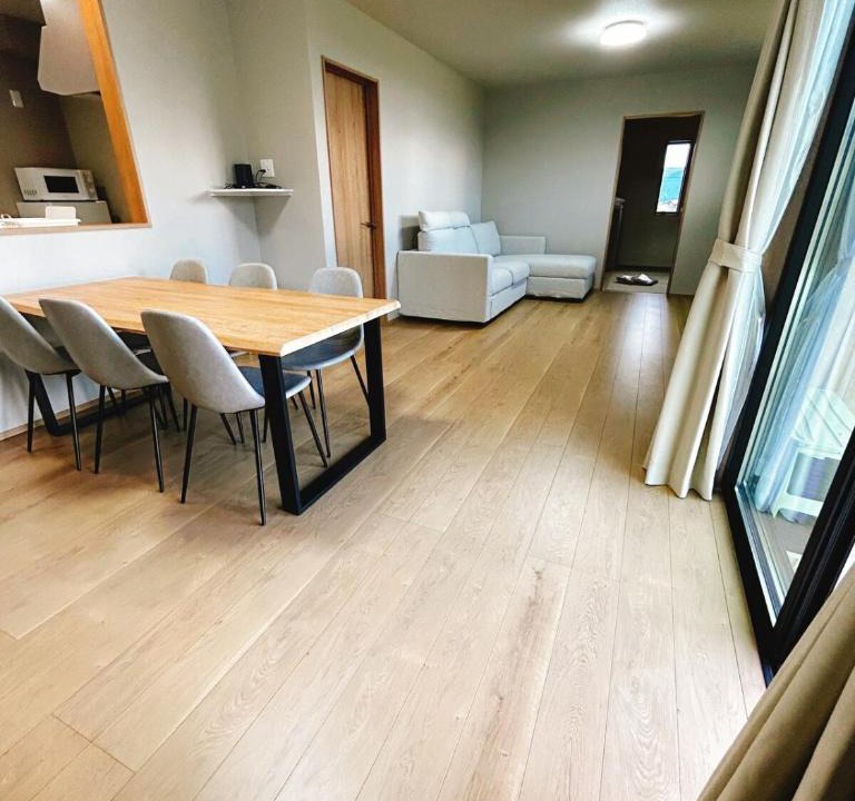 Aso House | About 7-minute walk from Aso Station A newly built single-story house