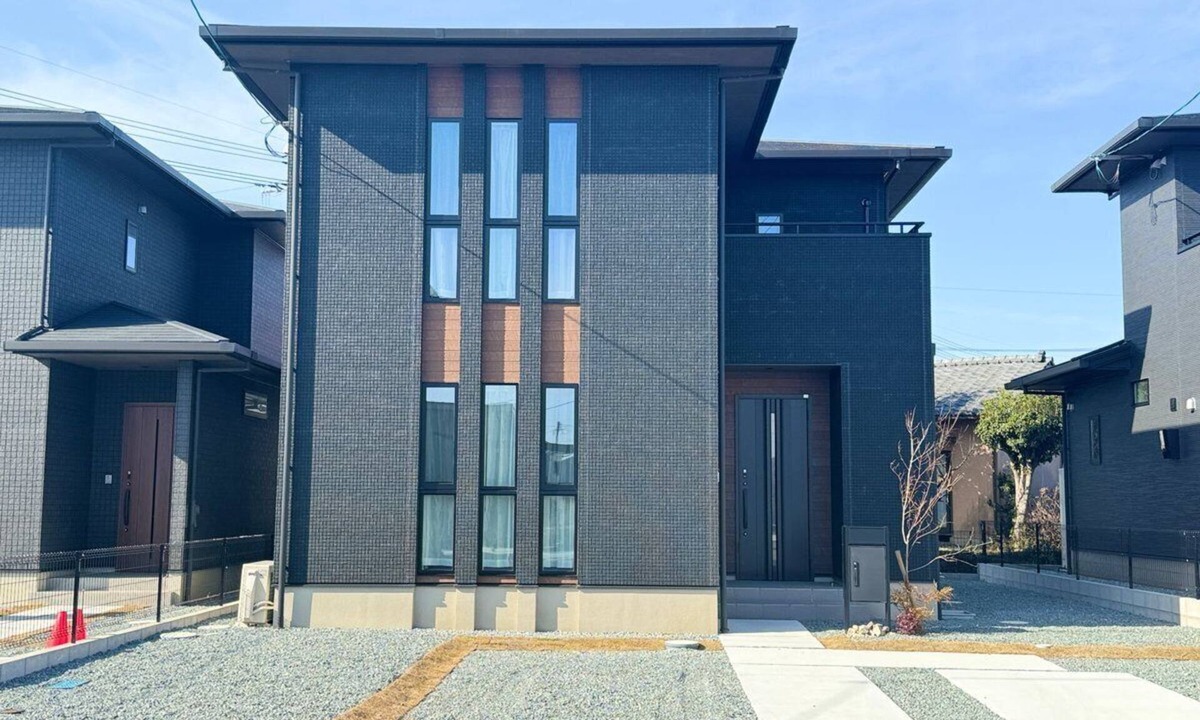 Kikuchi Villa | Akikawa Waifu 1 | 25 min to TSMC | Entire 4LDK House | Up to 8 Guests