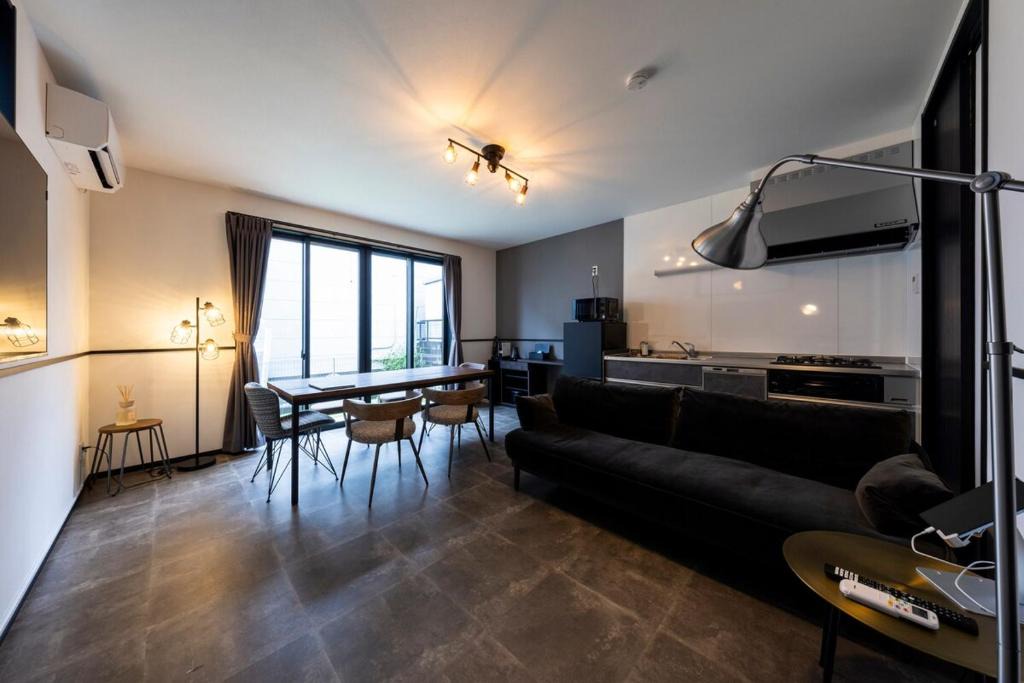 Tosu Apartment | AMP FLAT Marron Hontosu