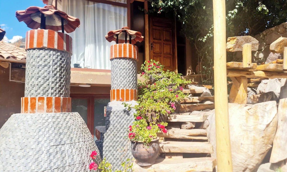 Huaran House | An intimate retreat in the Sacred Valley, with a sauna, hot tub, and views of a waterfall and the mountains