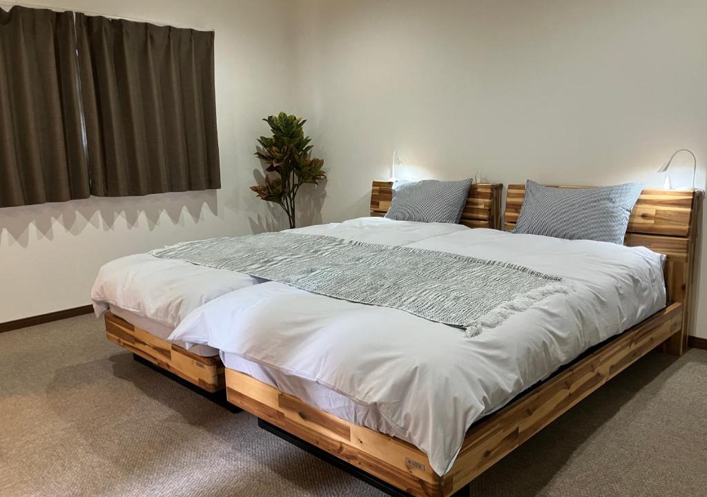 Inawashiro Apartment | Annecy Bandai