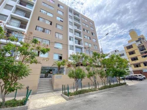 Santiago de Surco Apartment | Apartamento en Surco