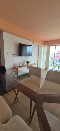 San Miguel Apartment | Apartamento Frente al mar en Lima