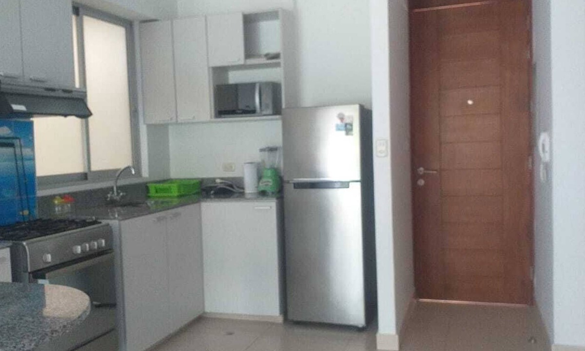 Veintiseis de Octubre Apartment | Apartment for a single person or a couple, with a pool and Wi-Fi