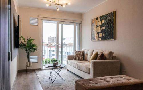 Miraflores Apartment | Apartment Miraflores Gym and Pool