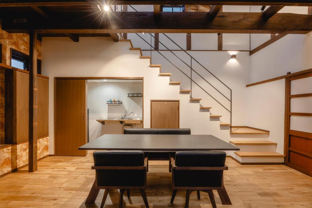Sakai Hotel | Auberge S'Amuser