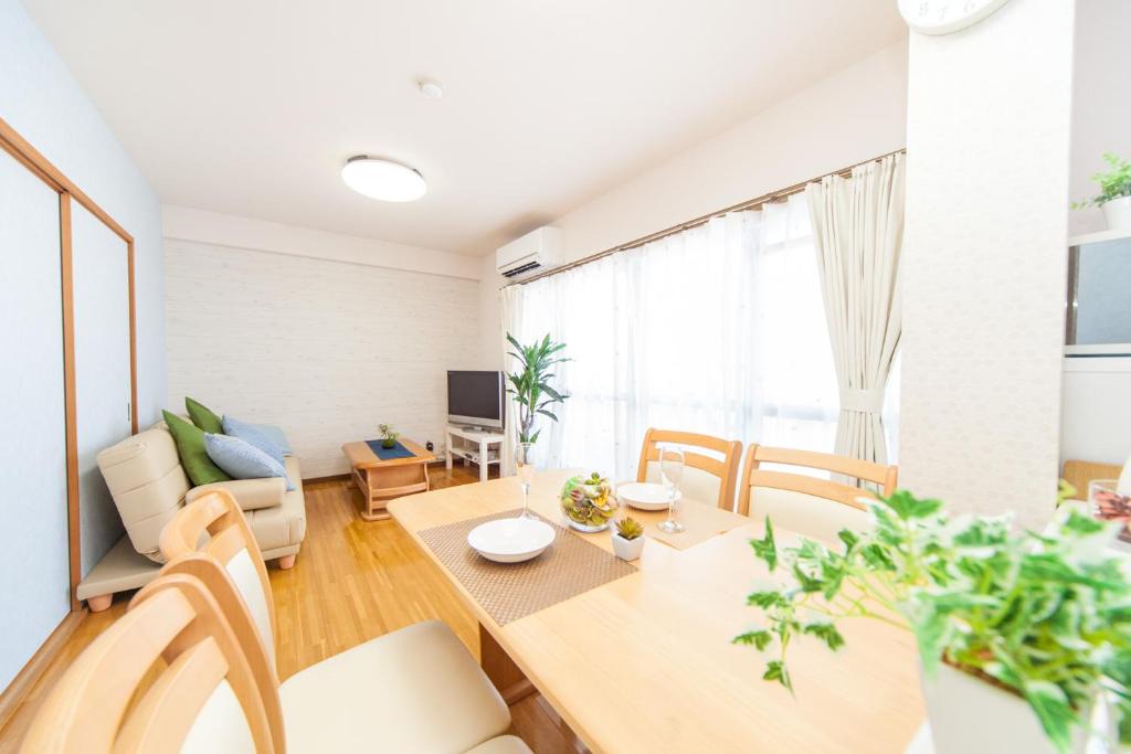 Awaji Apartment | Awaji Central Room NC03