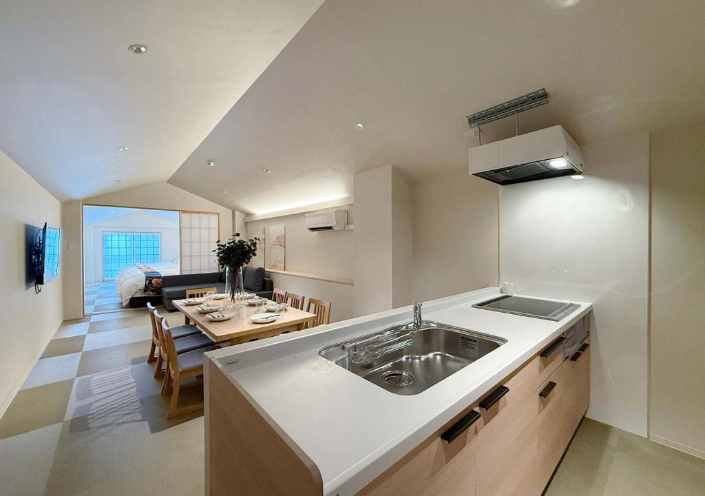 Hatsukaichi Apartment | b hotel Miyajima Omotesando - Sacred Island Stay 31