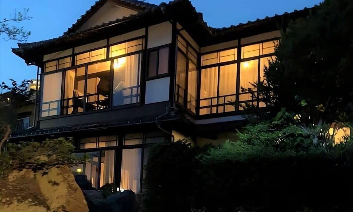 Onomichi House | b local Bingo Yamamo | Unique Stay in Onomichi