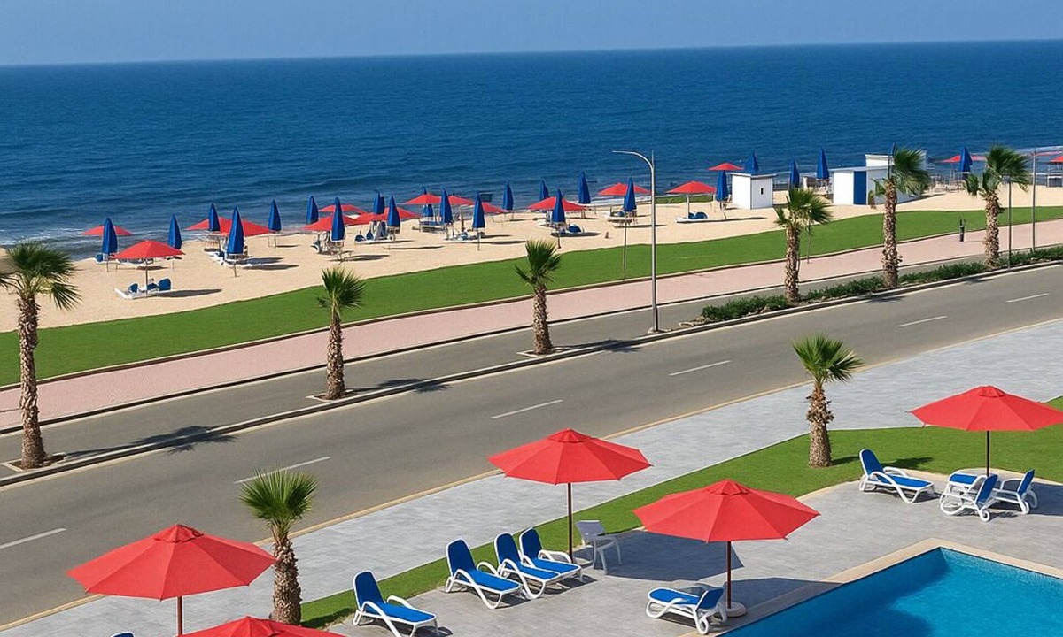 Al-Manasrah Ski Chalet | Beachfront Chalet in Porto Said with Pool & Ga