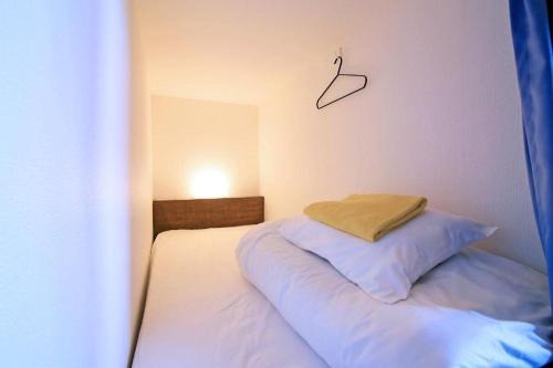 Sugamo Hostel | BEE-HIVE Sugamo - Male Only