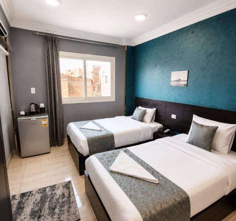 Al Haram Hotel | Beko Pyramids Inn , Rooftop Airport Suttle